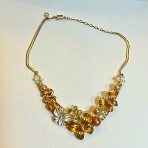 Beautiful floral metal and faux pearl statement necklace gold and chocolate